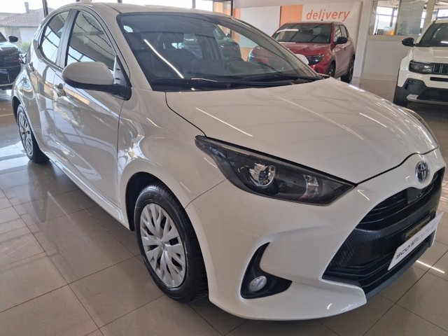 TOYOTA Yaris 1.5 Hybrid 5 porte Active