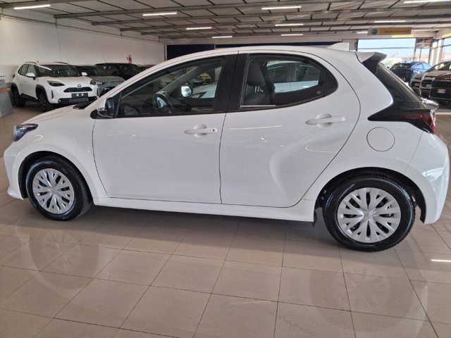 TOYOTA Yaris 1.5 Hybrid 5 porte Active