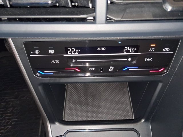 VOLKSWAGEN Polo 1.0 TSI Style
