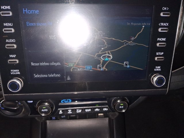 TOYOTA Hilux 2.4 d-4d c&c 4x4 comfort