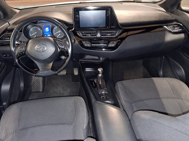 TOYOTA C-HR 1.8 Hybrid E-CVT Active
