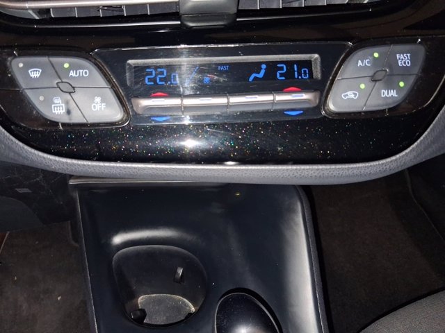 TOYOTA C-HR 1.8 Hybrid E-CVT Active