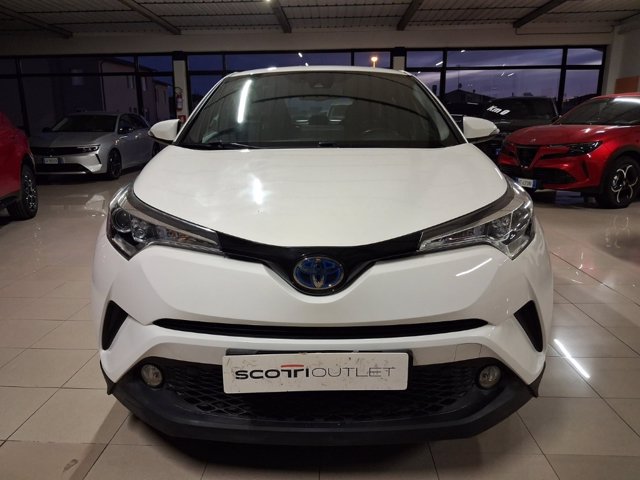 TOYOTA C-HR 1.8 Hybrid E-CVT Active