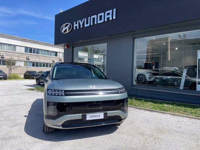 HYUNDAI Ioniq 9 110 kwh calligraphy awd performance