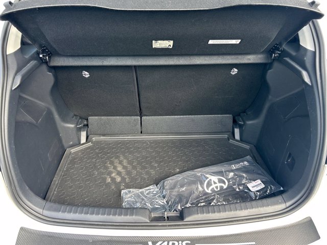 TOYOTA Yaris 1.5h active