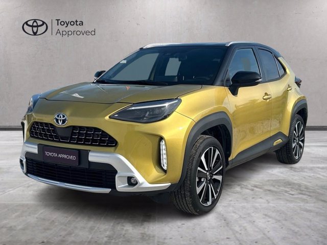 TOYOTA Yaris Cross 1.5 Hybrid 5p. E-CVT AWD-i Adventure