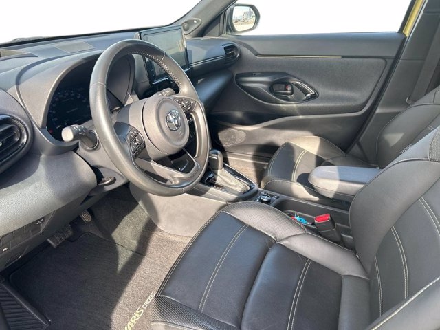 TOYOTA Yaris Cross 1.5 Hybrid 5p. E-CVT AWD-i Adventure