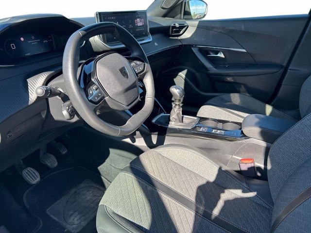 PEUGEOT 2008 PureTech 100 S&S Allure