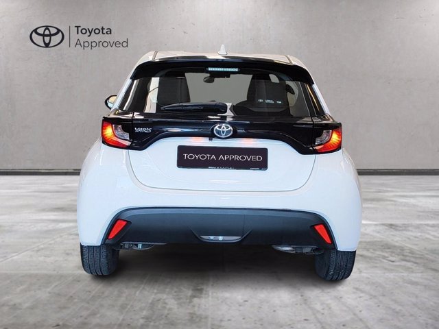 TOYOTA Yaris 1.0 5 porte Active