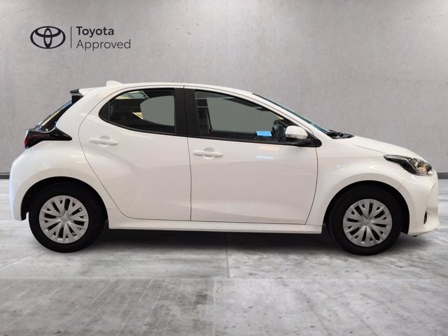 TOYOTA Yaris 1.0 5 porte Active
