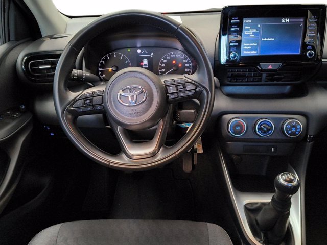 TOYOTA Yaris 1.0 5 porte Active