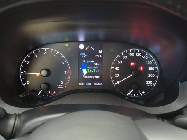 TOYOTA Yaris 1.0 5 porte Active