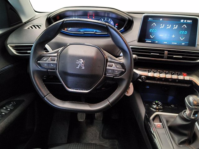 PEUGEOT 3008 PureTech Turbo 130 S&S Allure