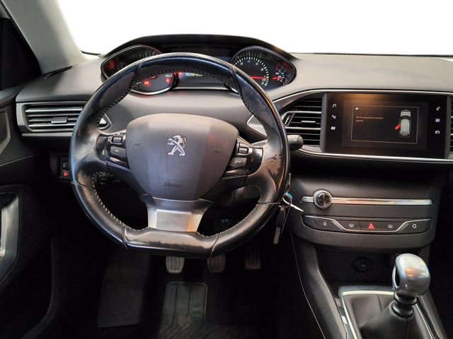 PEUGEOT 308 PureTech Turbo 130 S&S SW Style