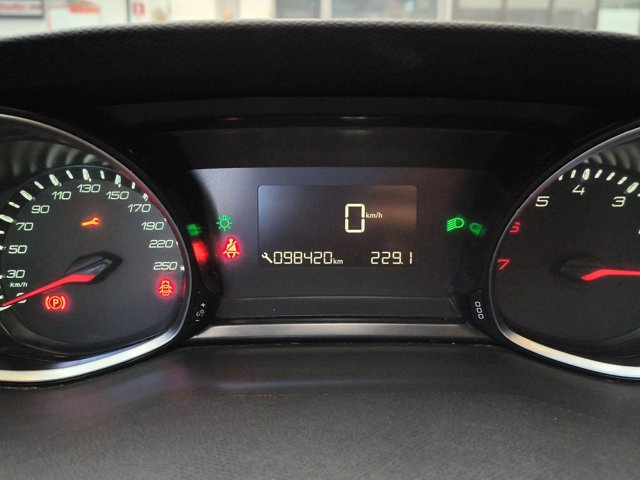 PEUGEOT 308 PureTech Turbo 130 S&S SW Style