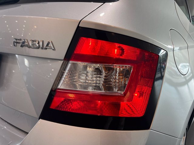 SKODA Fabia 1.0 mpi twin color argento 75cv my19