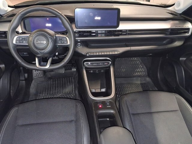 JEEP Avenger 1.2 turbo e-hybrid mhev altitude fwd 110cv edct6