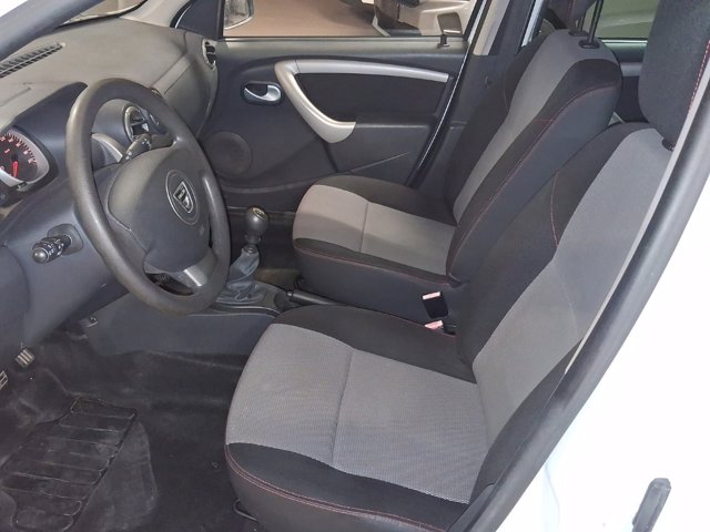 DACIA Duster 1.5 dci laureate 4x4 110cv my13