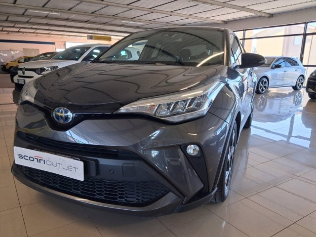 TOYOTA C-HR 2.0 Hybrid E-CVT Trend