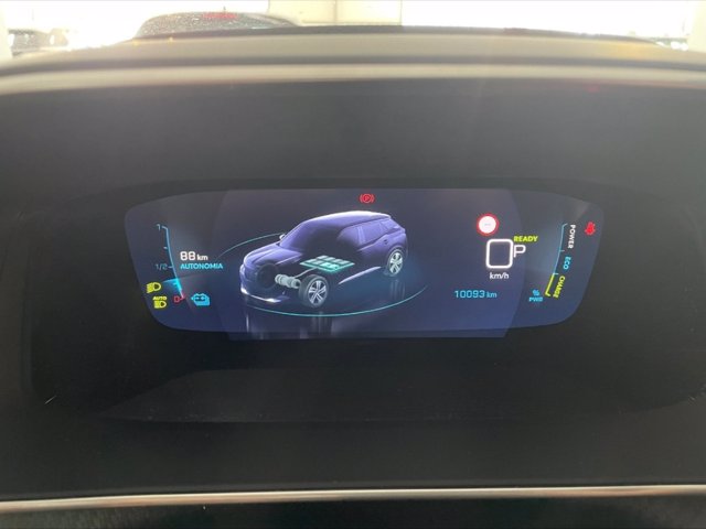 PEUGEOT E-2008 gt pack 100kw