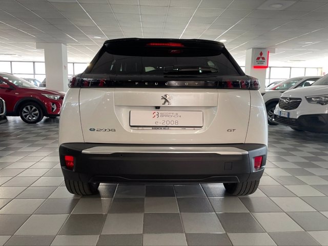 PEUGEOT E-2008 gt pack 100kw