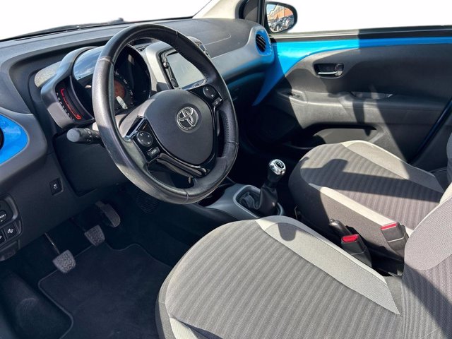 TOYOTA Aygo 1.0 VVT-i 72 CV 5 porte x-cool
