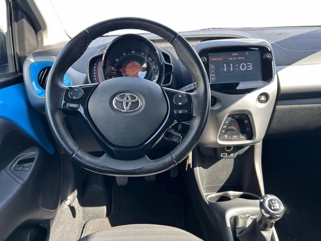 TOYOTA Aygo 1.0 VVT-i 72 CV 5 porte x-cool
