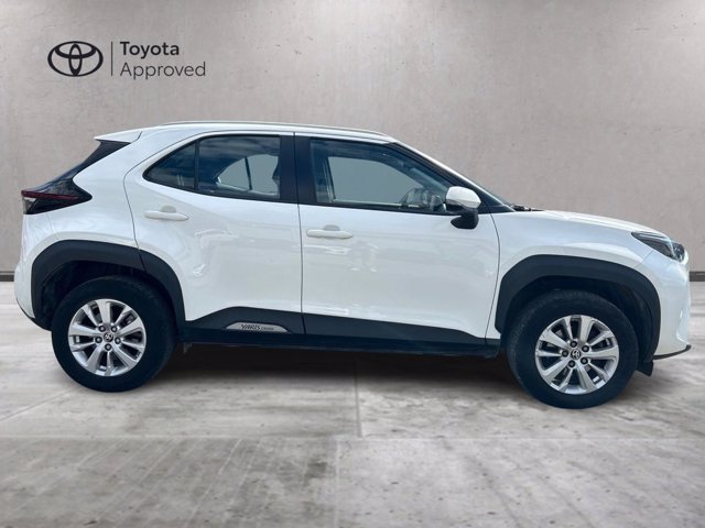 TOYOTA Yaris Cross 1.5 Hybrid 5p. E-CVT Active