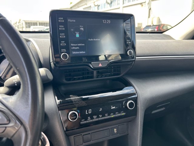 TOYOTA Yaris Cross 1.5 Hybrid 5p. E-CVT Active