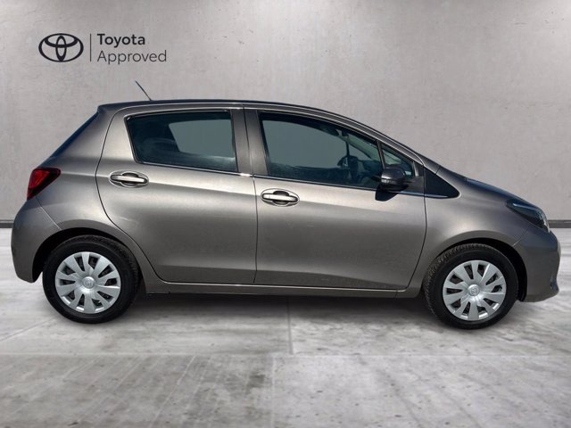 TOYOTA Yaris 5p 1.0 active