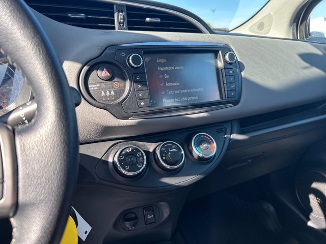 TOYOTA Yaris 5p 1.0 active