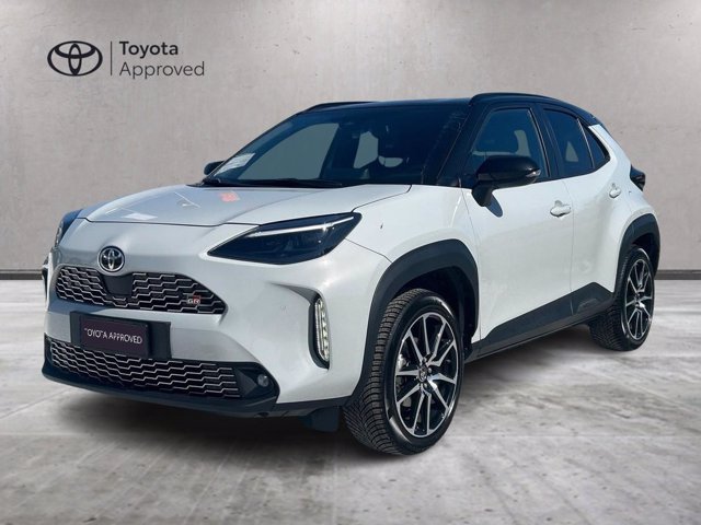 TOYOTA Yaris Cross 1.5 Hybrid 5p. E-CVT GR SPORT