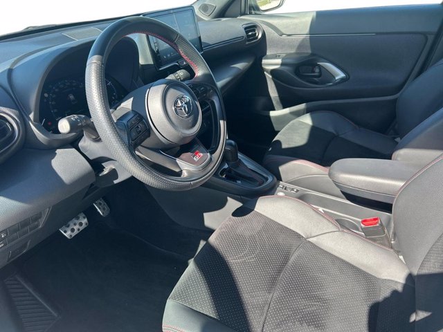 TOYOTA Yaris Cross 1.5 Hybrid 5p. E-CVT GR SPORT