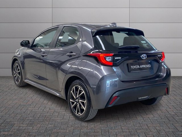TOYOTA Yaris 1.5h trend