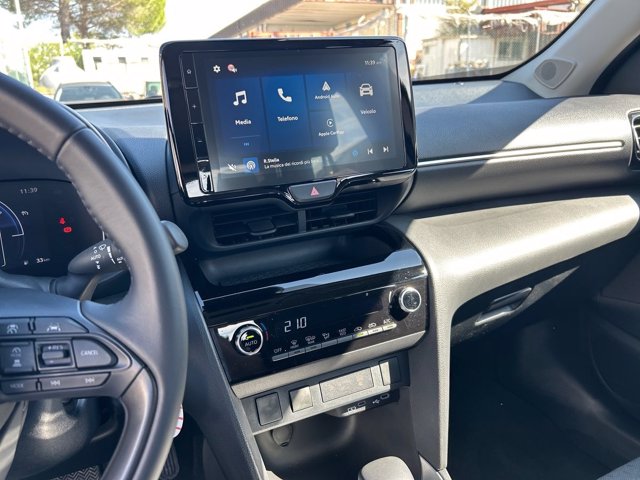 TOYOTA Yaris Cross 1.5 Hybrid 5p. E-CVT Active