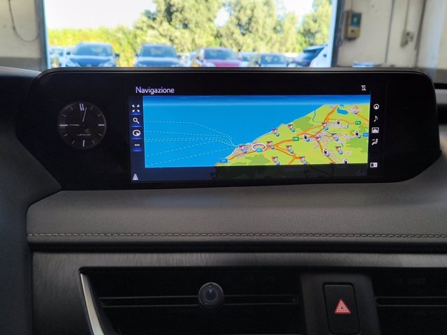 LEXUS Ux 250h 2.0 luxury 4wd cvt my20