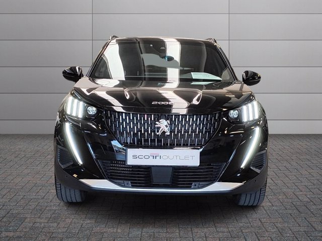 PEUGEOT 2008 BlueHDi 130 S&S EAT8 GT