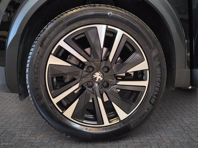 PEUGEOT 2008 BlueHDi 130 S&S EAT8 GT