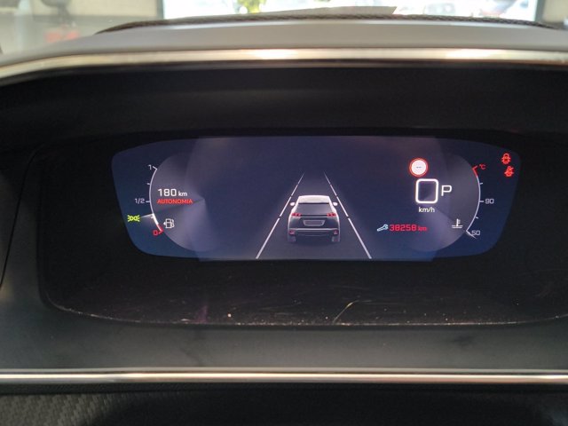 PEUGEOT 2008 BlueHDi 130 S&S EAT8 GT