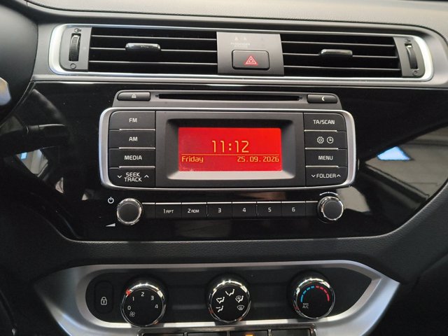 KIA Rio 1.2 CVVT 5p. Cool