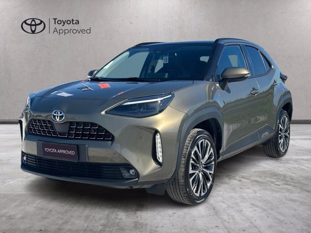 TOYOTA Yaris cross 1.5h lounge fwd 116cv e-cvt