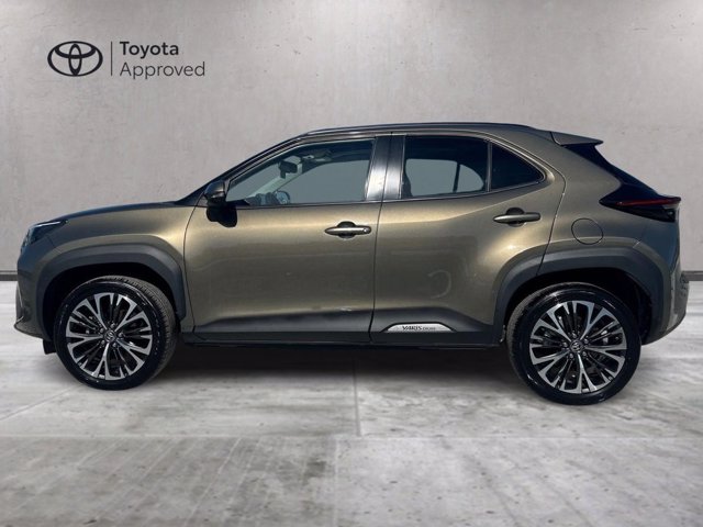 TOYOTA Yaris cross 1.5h lounge fwd 116cv e-cvt