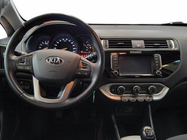 KIA Rio 5p 1.1 crdi active e6