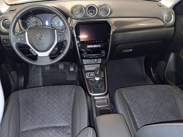SUZUKI Vitara 1.4 Hybrid Cool