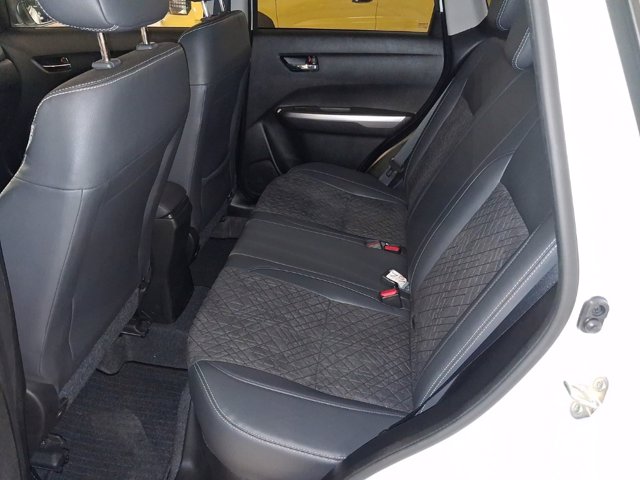 SUZUKI Vitara 1.4 Hybrid Cool