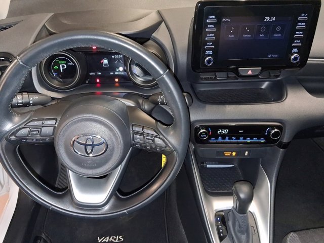 TOYOTA Yaris 1.5 Hybrid 5 porte Trend