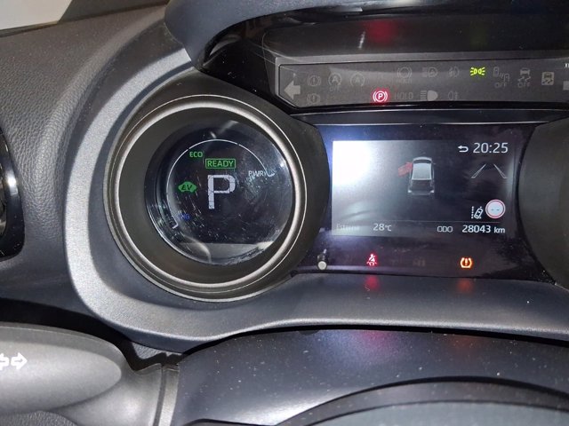 TOYOTA Yaris 1.5 Hybrid 5 porte Trend