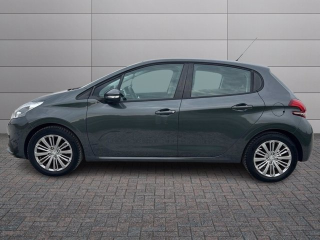 PEUGEOT 208 5p 1.2 puretech Active 82cv