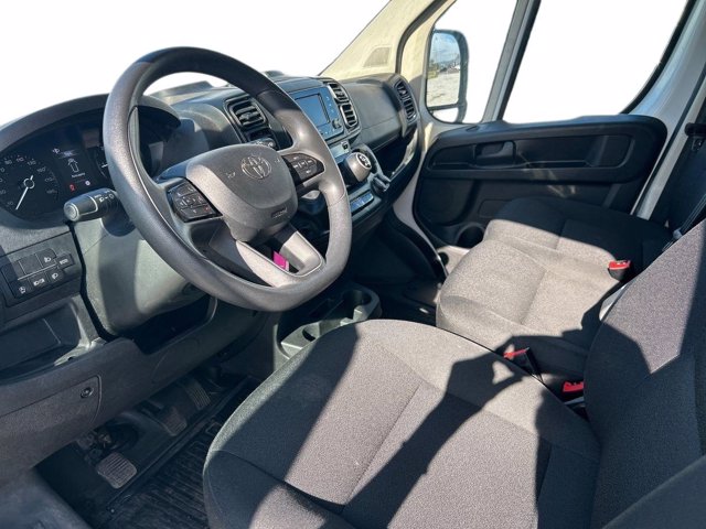 TOYOTA Proace max 33 2.2d 120cv l2h2