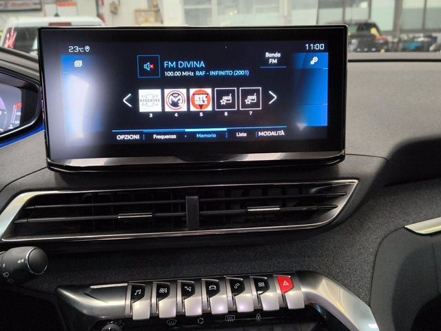 PEUGEOT 3008 BlueHDi 130 S&S EAT8 Allure Pack